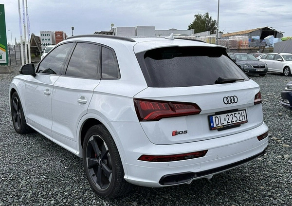 Audi SQ5 cena 164900 przebieg: 67000, rok produkcji 2019 z Wojkowice małe 742